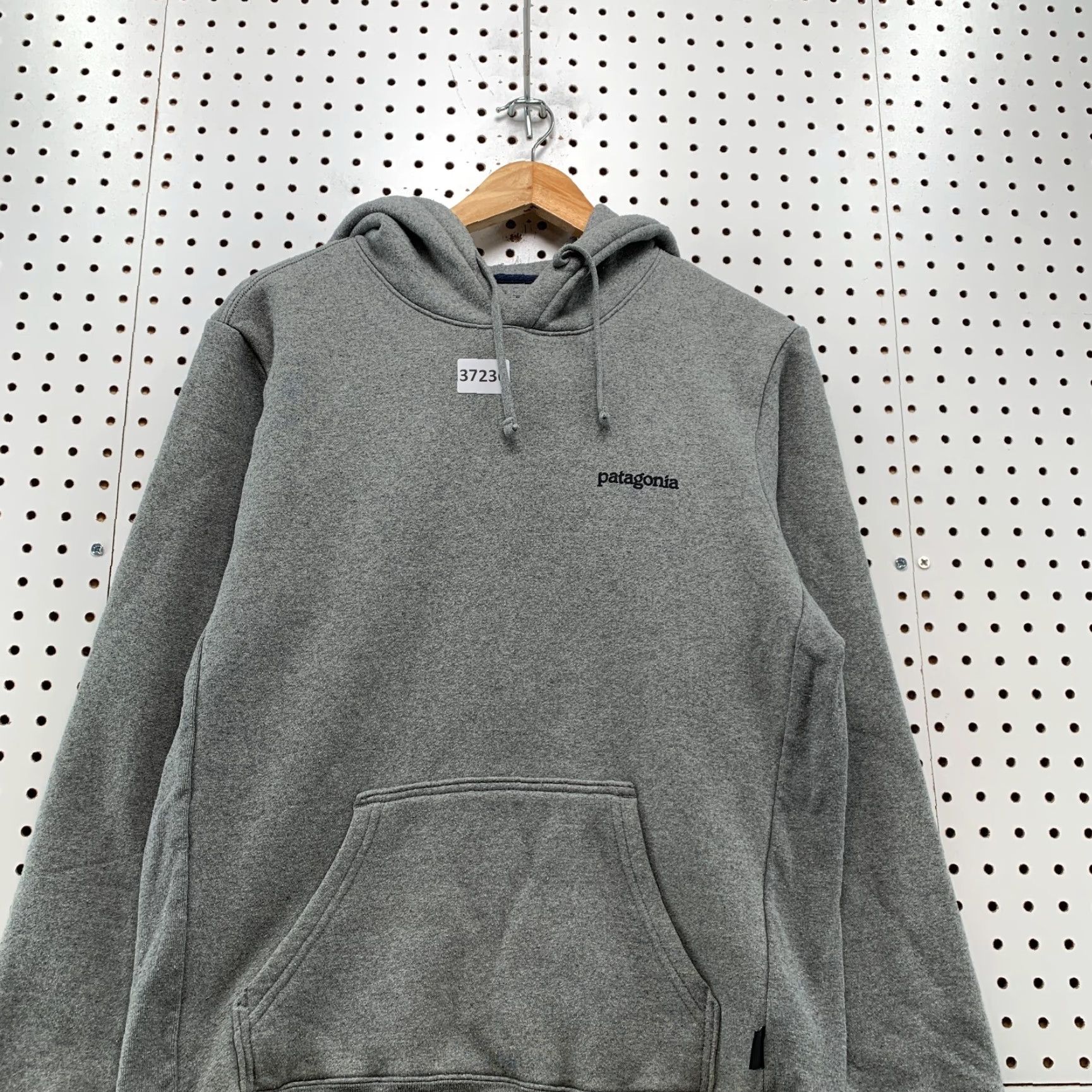 Patagonia Patagonia Hoodie Mens Small Gray Pullover Sweatshirt Uprisal Hooded 20x25 Graphic Print Size US S / EU 44-46 / 1 - 6 Thumbnail