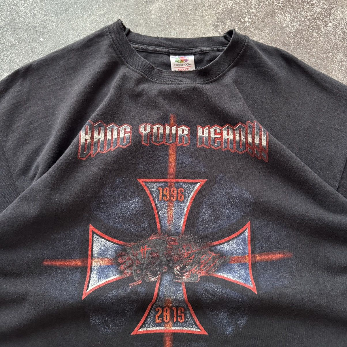 Vintage Amazing Vintage Y2K Faded Rock T-Shirt Size US XL / EU 56 / 4 - 5 Thumbnail