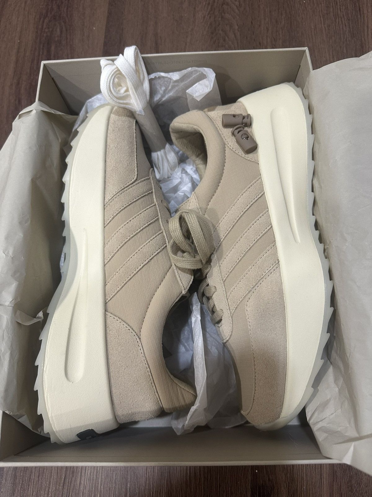 Adidas × Fear of God Fear of God Clay Los Angeles Runner Size US 9.5 / EU 42-43 - 1 Thumbnail