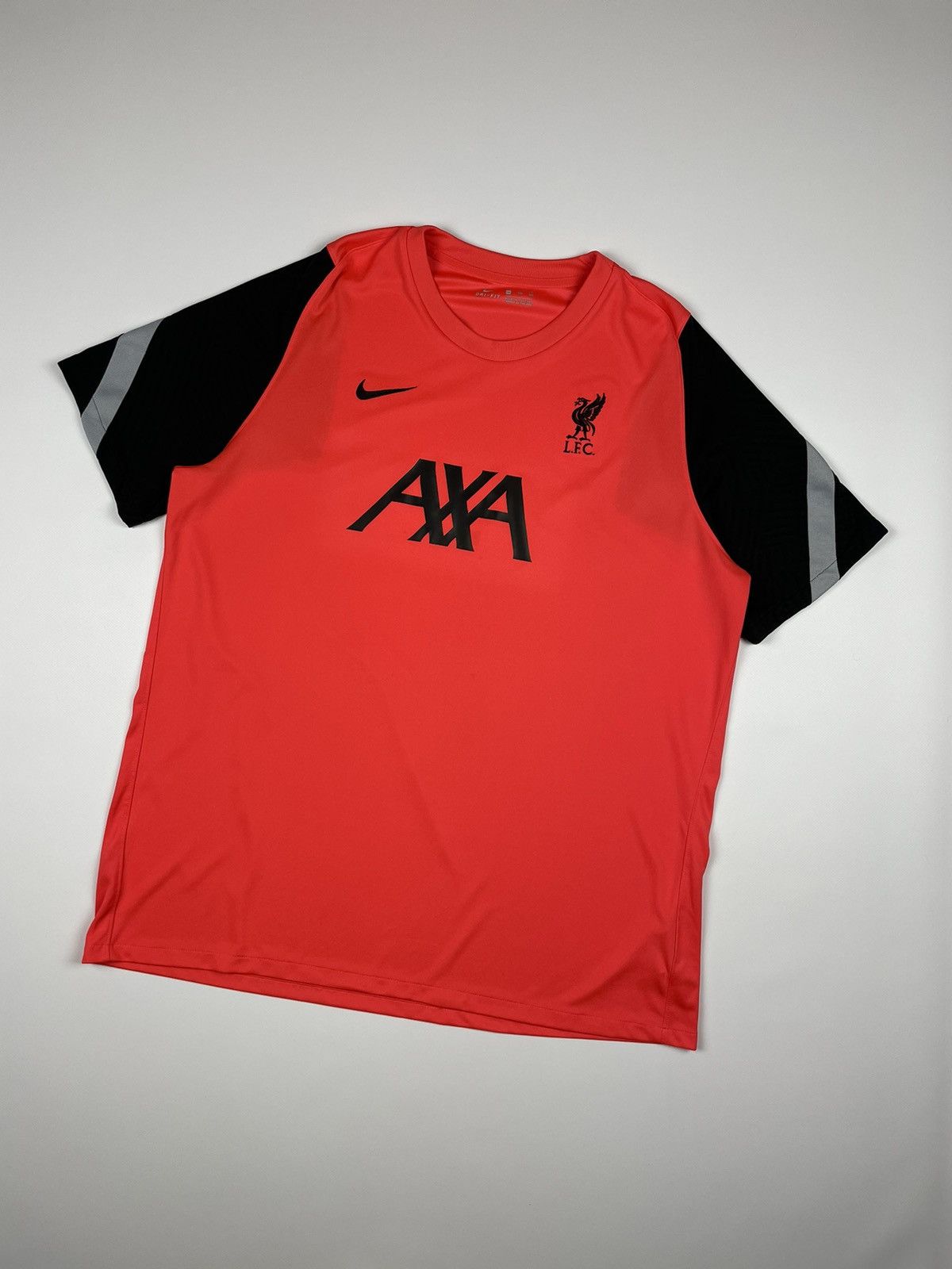 Nike Nike Liverpool FC 2020 AXA Training Soccer Jersey Size US XXL / EU 58 / 5 - 2 Thumbnail