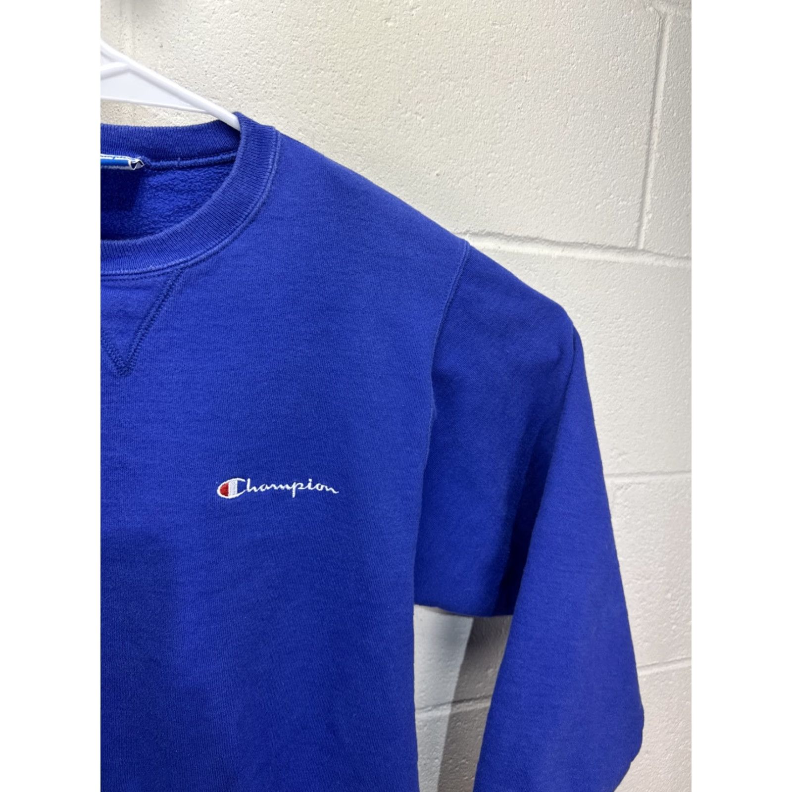 Champion VINTAGE Champion Sweatshirt Men Medium Blue 90s USA Sports Fleece Pullover Crew Neck Size US M / EU 48-50 / 2 - 7 Thumbnail