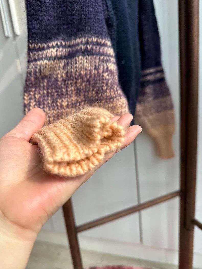 Dries Van Noten Dries van noten sweater 2502-Nextarrow Size US XS / EU 42 / 0 - 9 Thumbnail