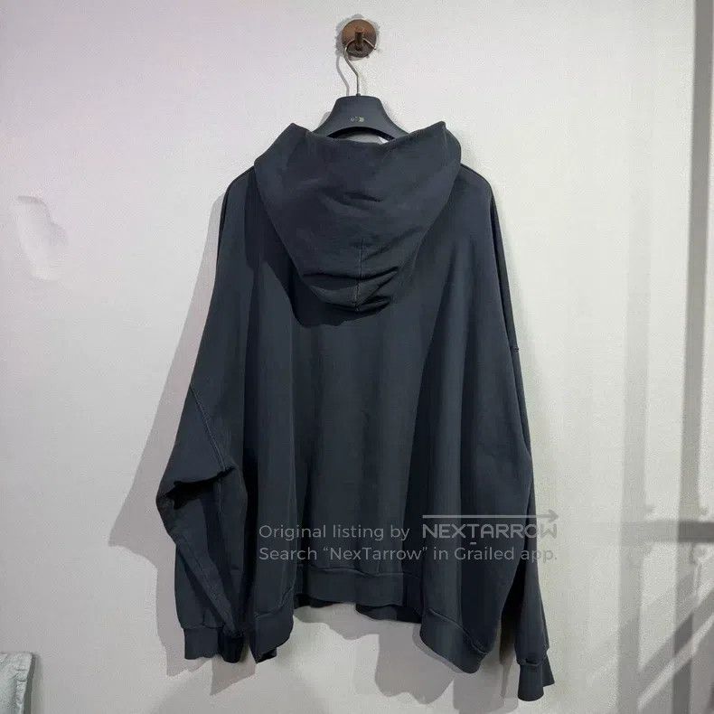 Balenciaga Balenciaga 3xl Hoodie Size US L / EU 52-54 / 3 - 2 Thumbnail