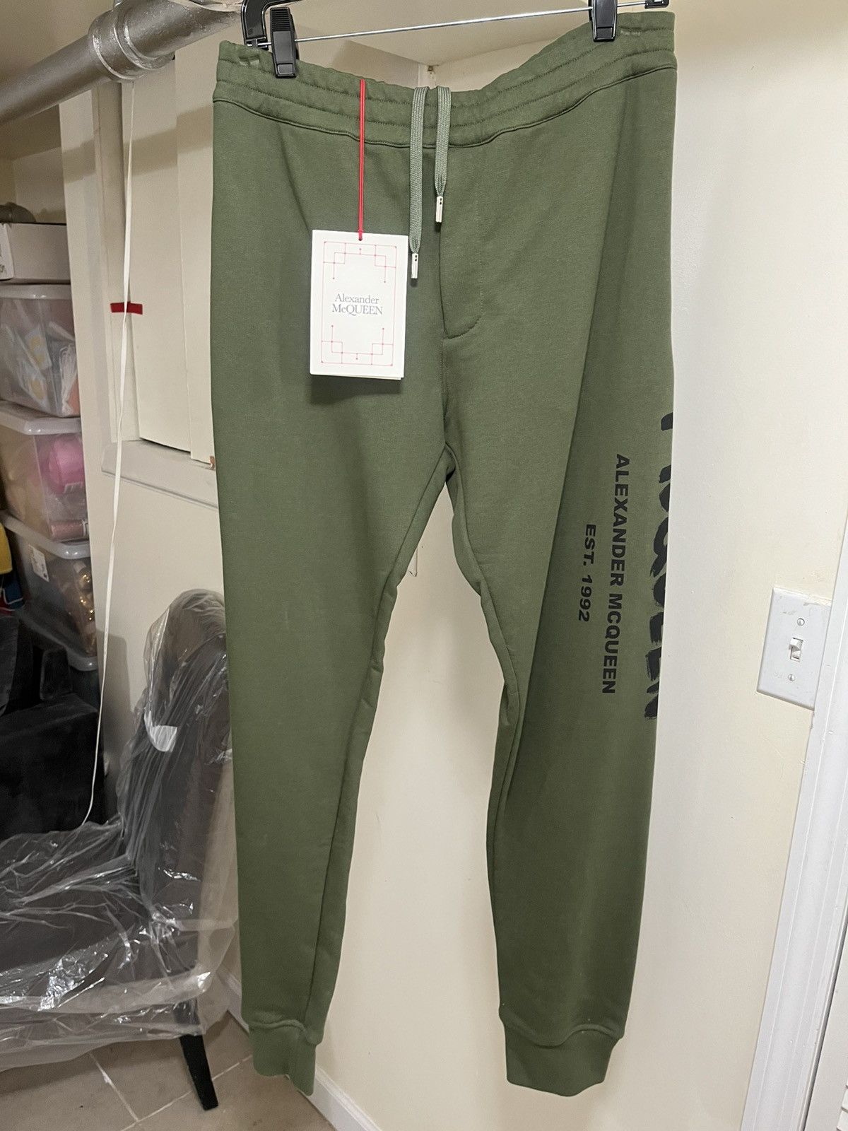 Alexander McQueen Alexander McQueen Graffiti Logo Jogger Pant Sz M Size US 32 / EU 48 - 1 Thumbnail