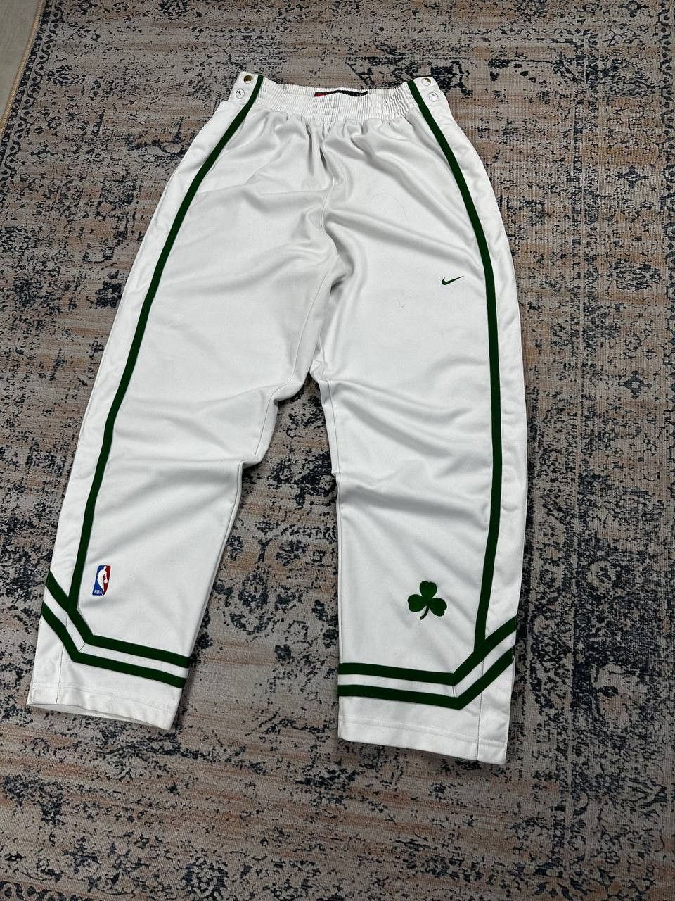 Celtics Basketball Nike Celtics Warm Up Pants RARE Vintage Nike