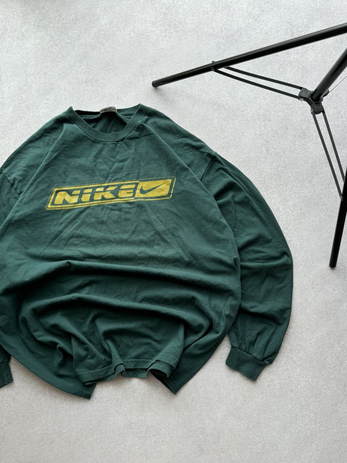 Nike Vintage Nike distressed Y2K long sleeve Size US XL / EU 56 / 4 - 6 Thumbnail