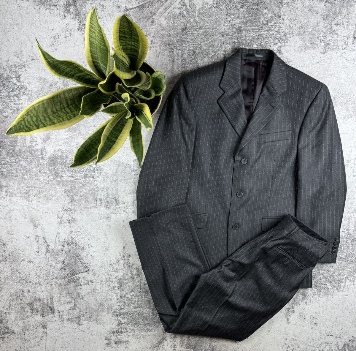 Chester Barrie Chester Barrie Striped Wool 38/96 cm Size Classic Blazer Jacket Trousers Suit Size 38S - 1 Thumbnail