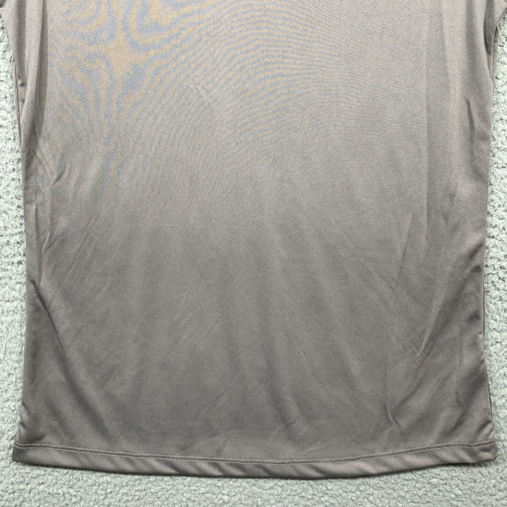 Champion NEW Champion Performance T-Shirt Men’s Medium Athletic V-Neck Gray Logo NWT Size US M / EU 48-50 / 2 - 3 Thumbnail