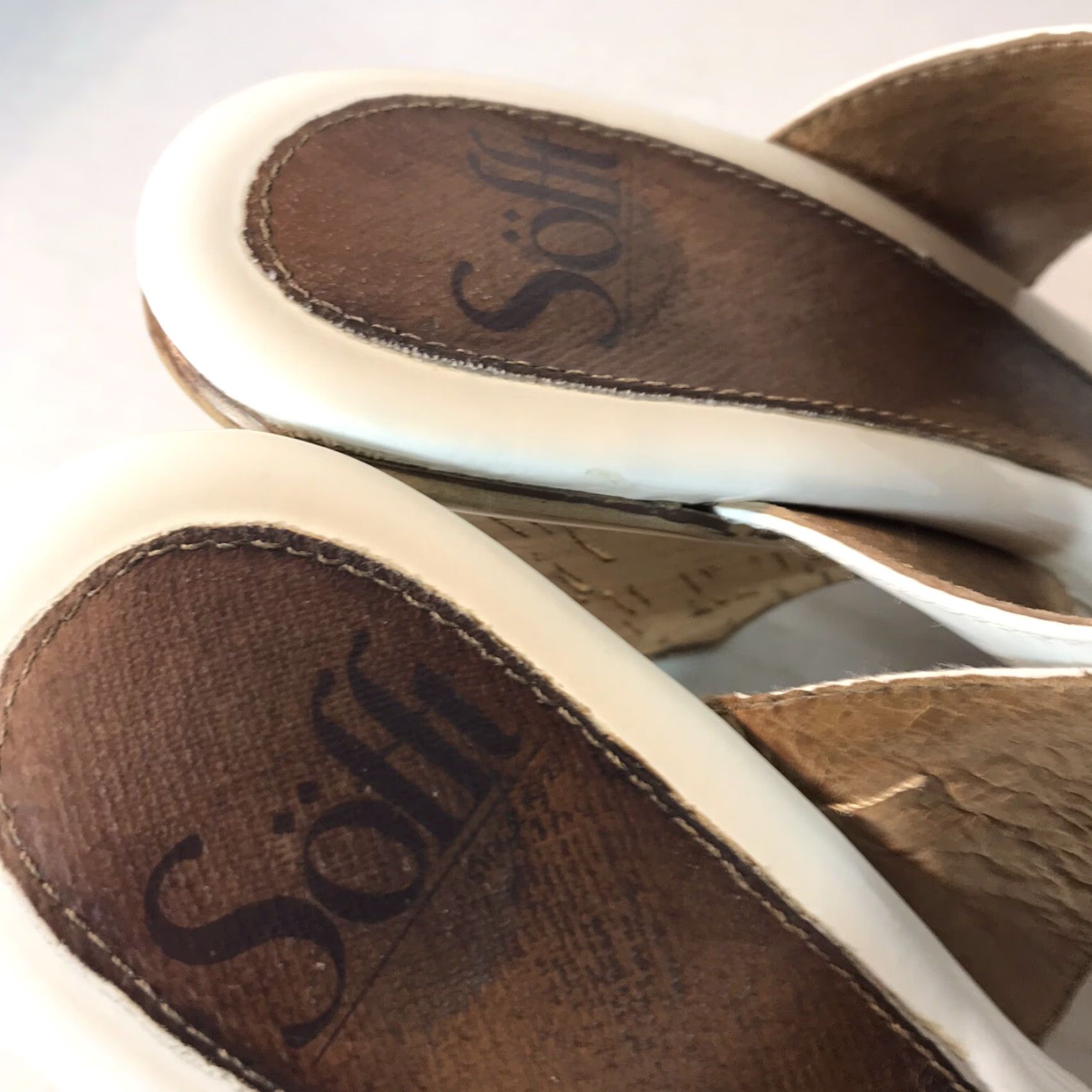 Vintage Sofft White Leather Wedge Slides Women's Size 8N Summer Casual Comfort 2.5in Size US 8 / IT 38 - 3 Thumbnail