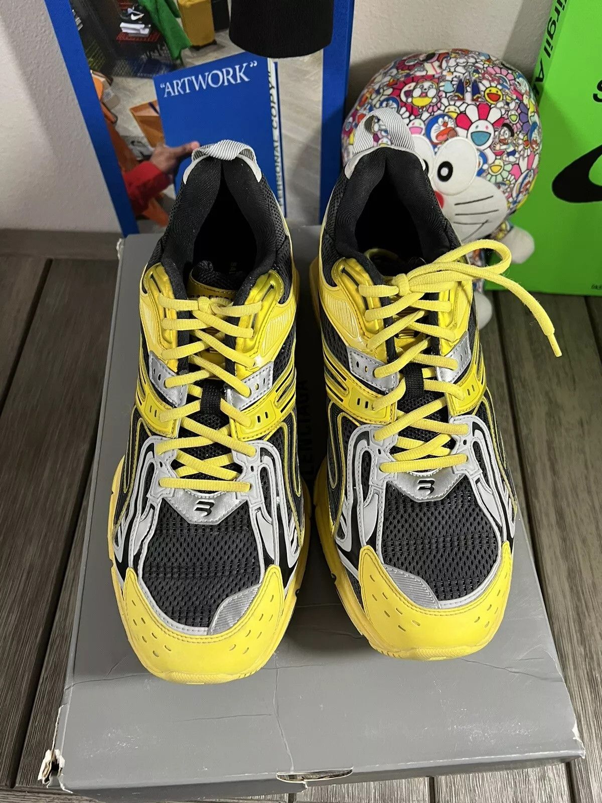 Balenciaga Balenciaga X Pander Yellow Sneakers Size 44 Size US 11 / EU 44 - 10 Thumbnail