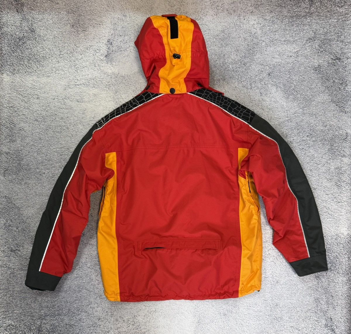 Peak Performance Vintage Peak Performance Gore-Tex Jacket XL Hooded Outdoor Size US XL / EU 56 / 4 - 14 Thumbnail