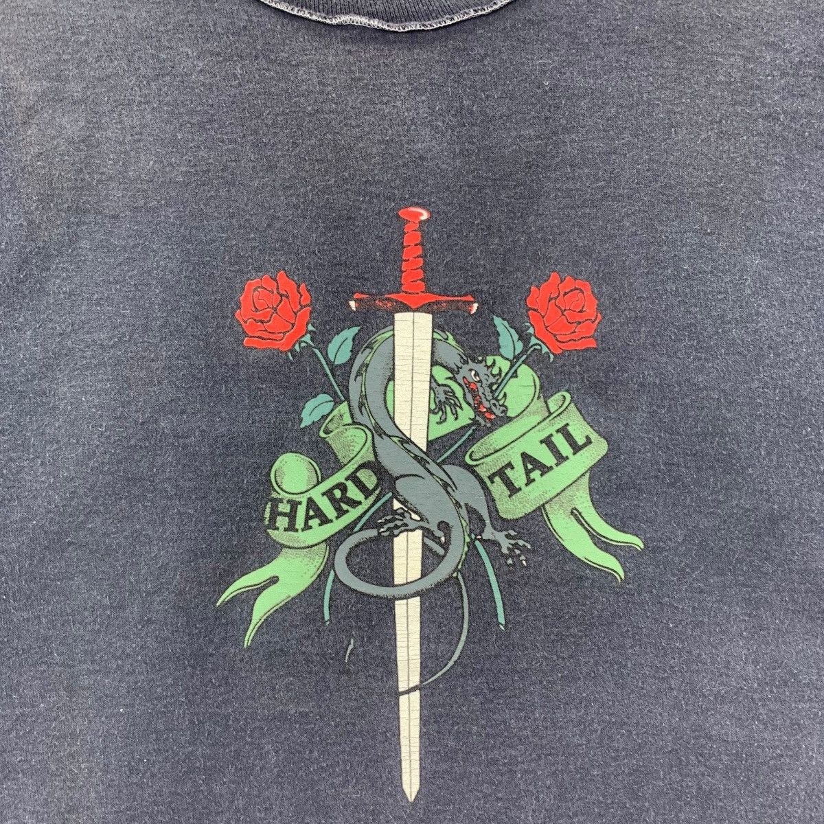 Hard Tail Vintage 90s HARD TAIL USA Surfing Skateboard Dagger Tshirt Size US M / EU 48-50 / 2 - 3 Thumbnail