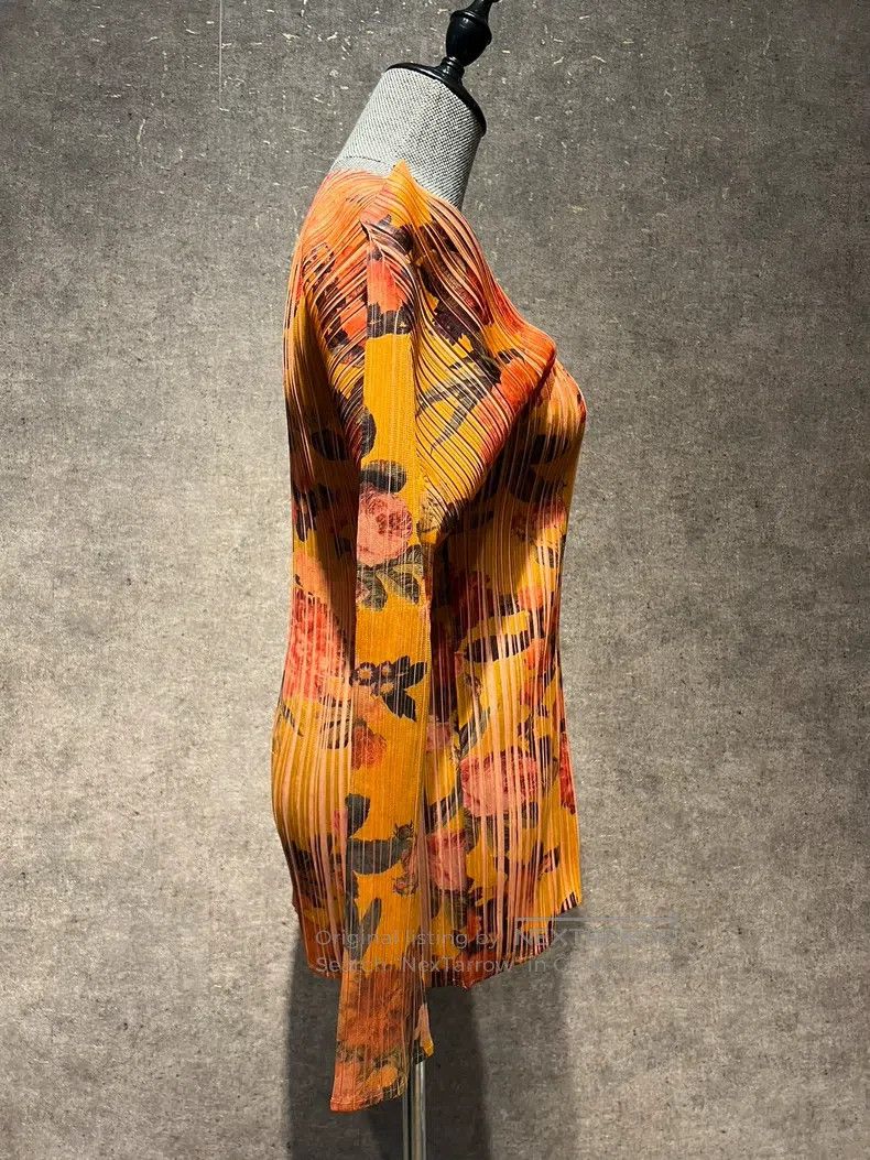 Issey Miyake Issey Miyake Rose Floral Pleated Top Size L / US 10 / IT 46 - 5 Thumbnail