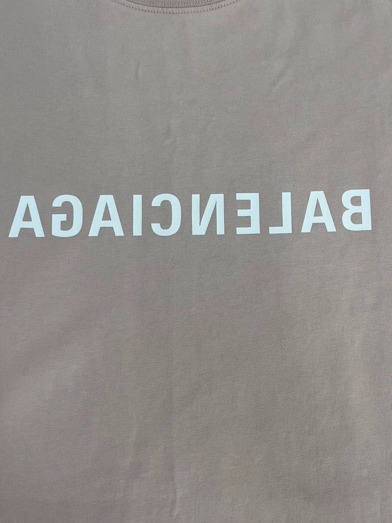 Balenciaga Balenciaga Monogrammed Crew Neck Pullover Short Sleeve Dro Size S / US 4 / IT 40 - 3 Thumbnail