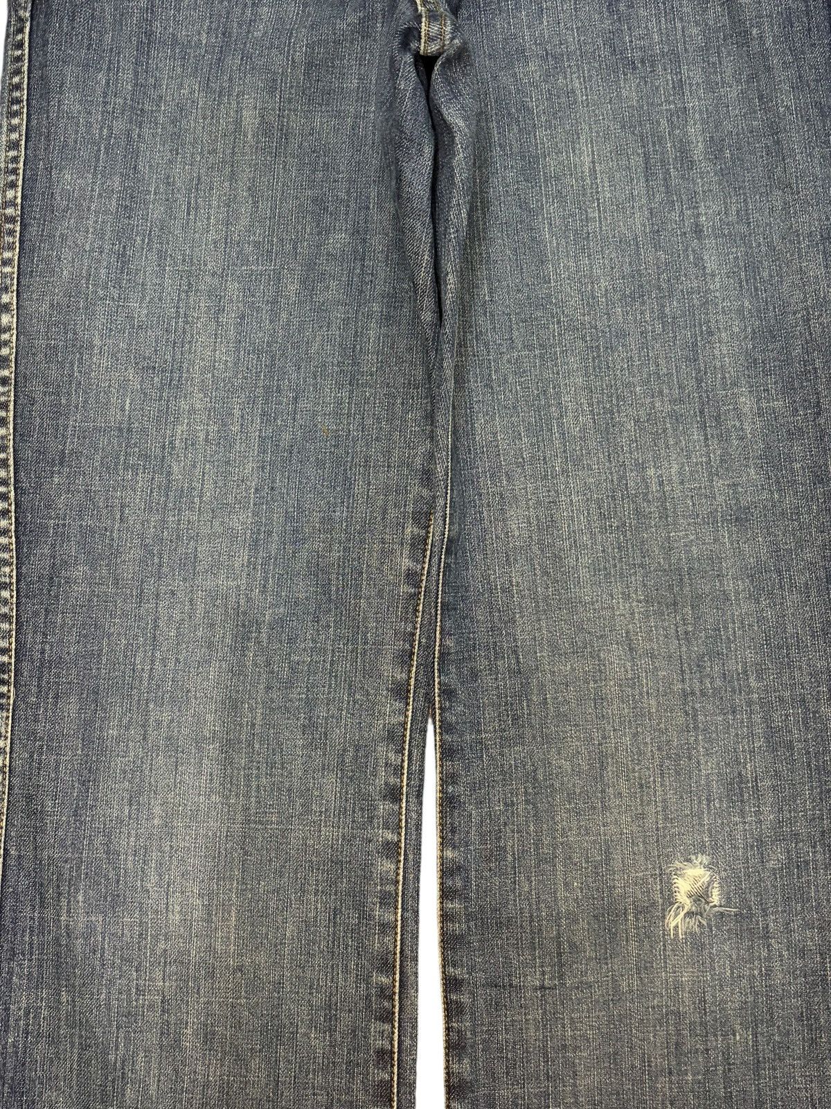 Fubu Vintage Japanese Brand Blue Wash Distress Loose Jeans Size 30" / US 8 / IT 44 - 3 Thumbnail
