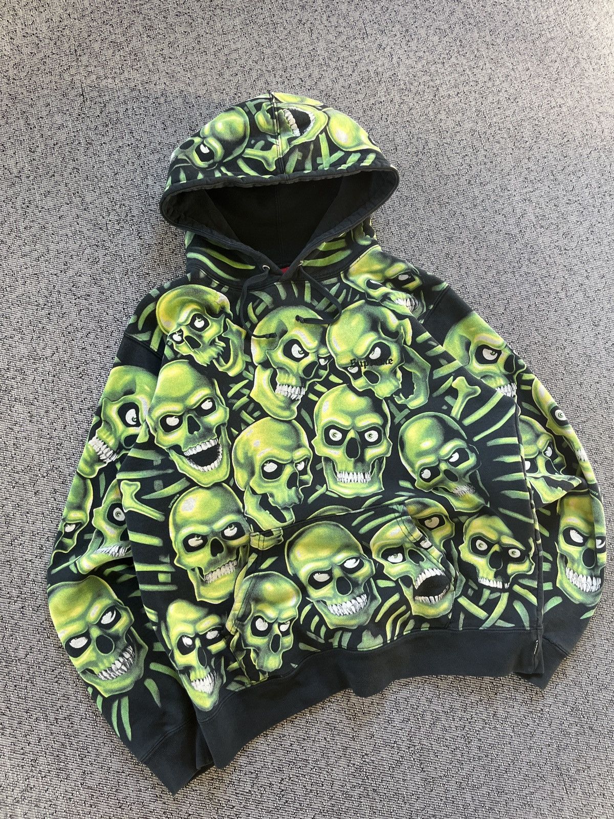 Liquid Blue × Supreme Supreme x Liquid Blue Skull Pile Hoodie