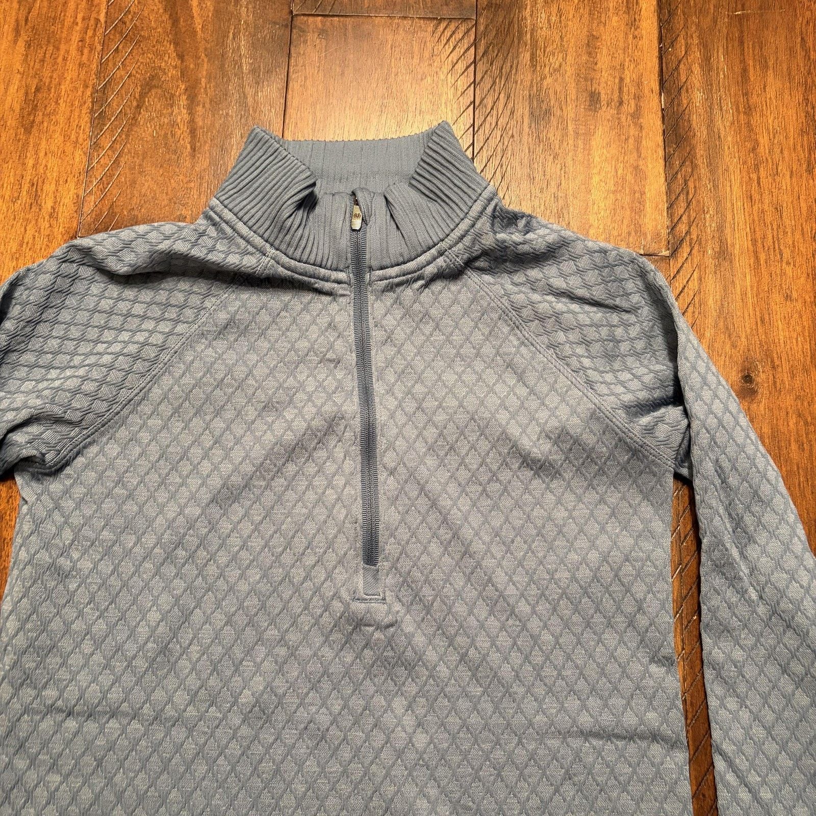 Lululemon Lululemon Pullover Womens S Textured 1/4 Zip Mock Neck Top Size S / US 4 / IT 40 - 3 Thumbnail