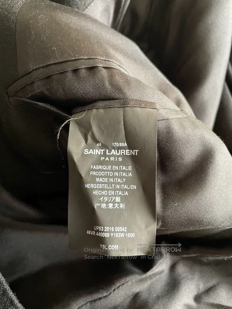 Saint Laurent Paris Saint Laurent Paris Velvet collar gold button Zhongshan su Size US S / EU 44-46 / 1 - 5 Thumbnail