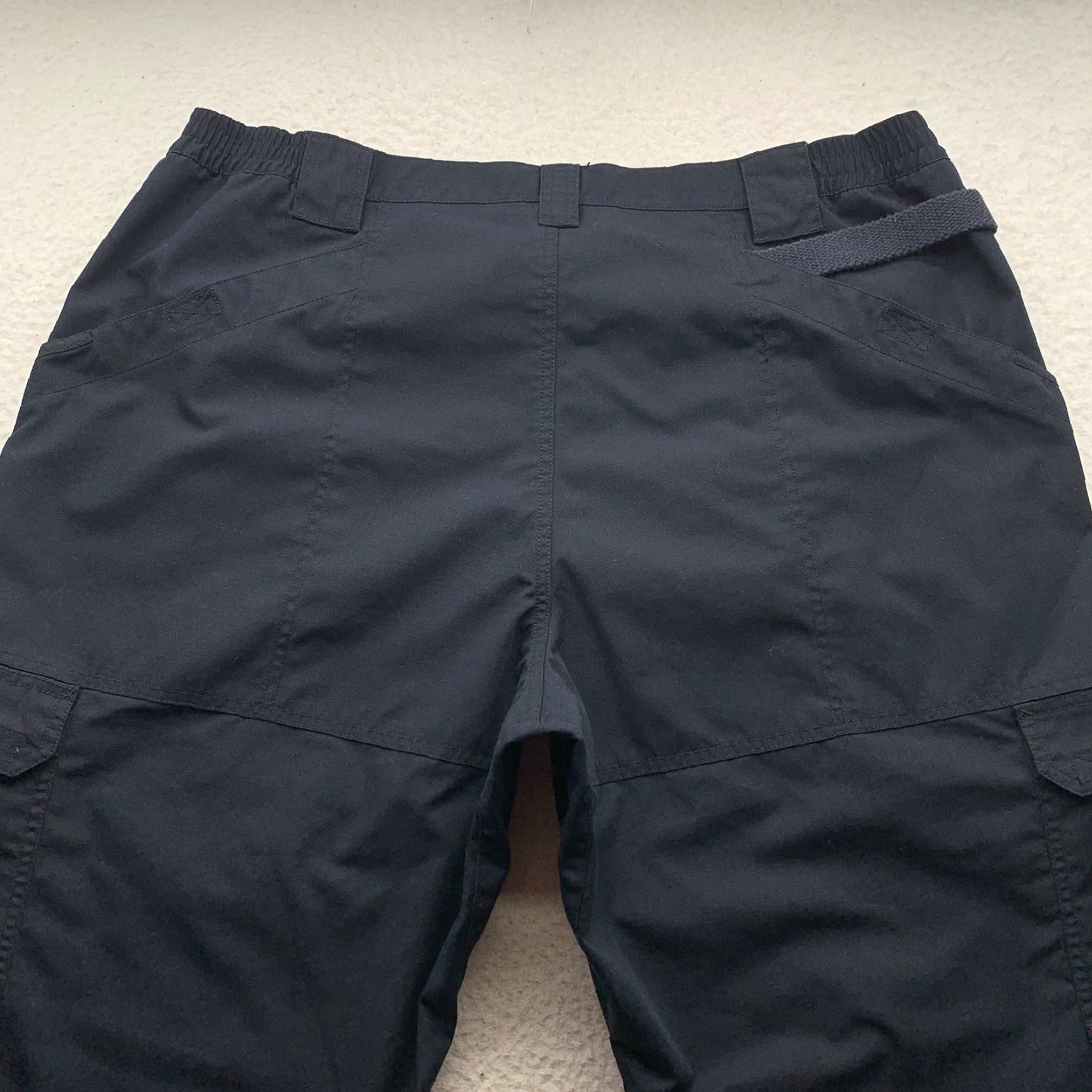 Vintage 5.11 Tactical Cargo Pants Mens 42x34 Taclite Pro Ripstop Airsoft Milsim Operator Pants Mens Black 5.11 Taclite Pro Cargo Army/Gaming Style Size US 42 / EU 58 - 6 Thumbnail