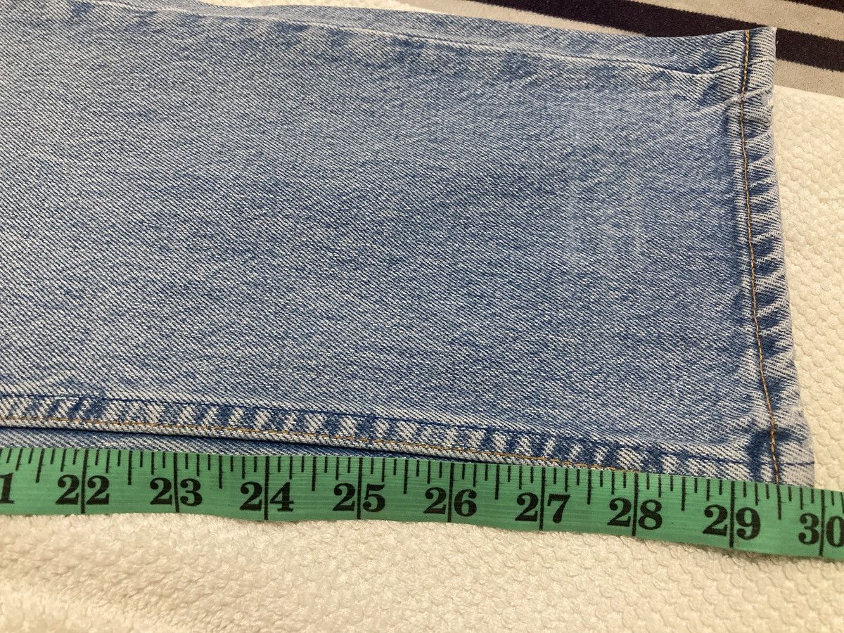 Levi's Vintage 90’s Levis 501 jeans Made in Canada for Men Size US 30 / EU 46 - 16 Thumbnail