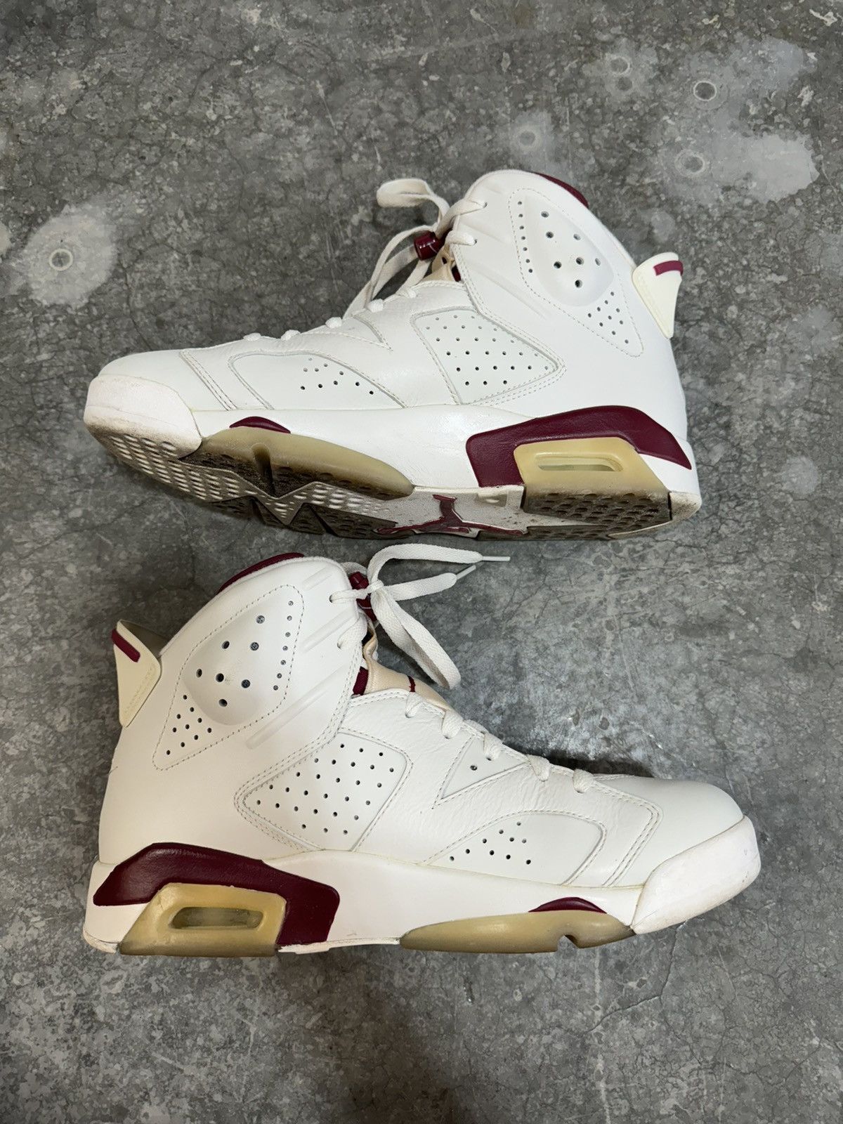 Jordan Brand × Nike Jordan 6 Maroon Size US 10.5 / EU 43-44 - 2 Thumbnail