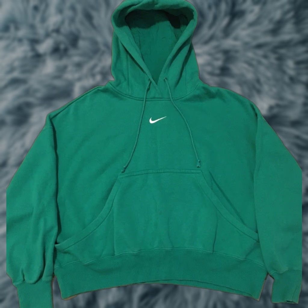 Nike VINTAGE Nike Center Swoosh Oversized Boxy Hoodie M Womens Green 90s Grunge Travis Scott Nike ACG Sweatshirt 80s 90s Retro Basketball Pullover Size M / US 6-8 / IT 42-44 - 1 Thumbnail