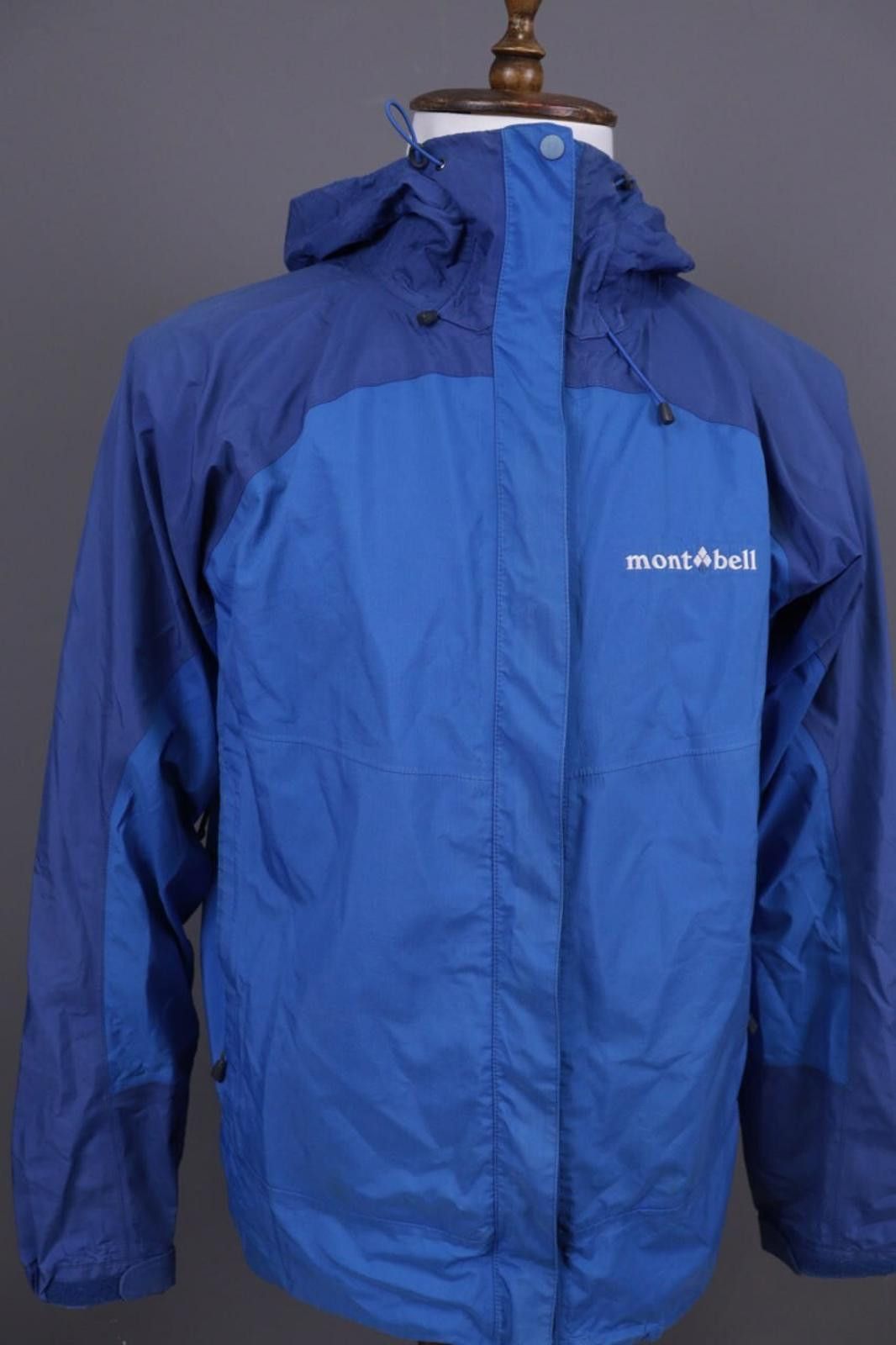 Montbell Mont Bell Blue Waterproof Ski Hooded Jacket Size M Size M / US 6-8 / IT 42-44 - 5 Thumbnail