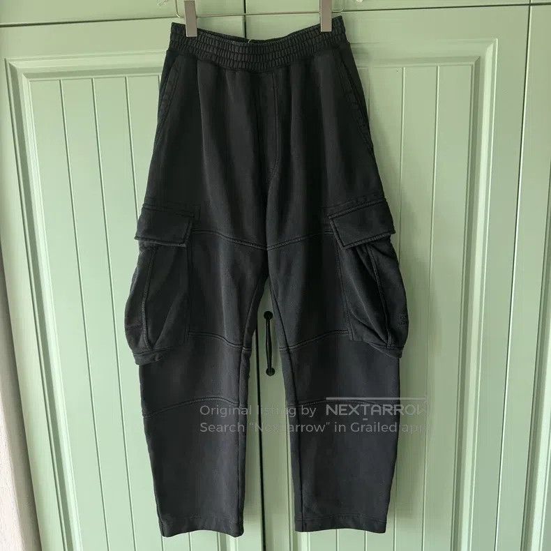 Givenchy Givenchy size S Multi-Pocket Cargo Pants Size US 27 - 1 Thumbnail