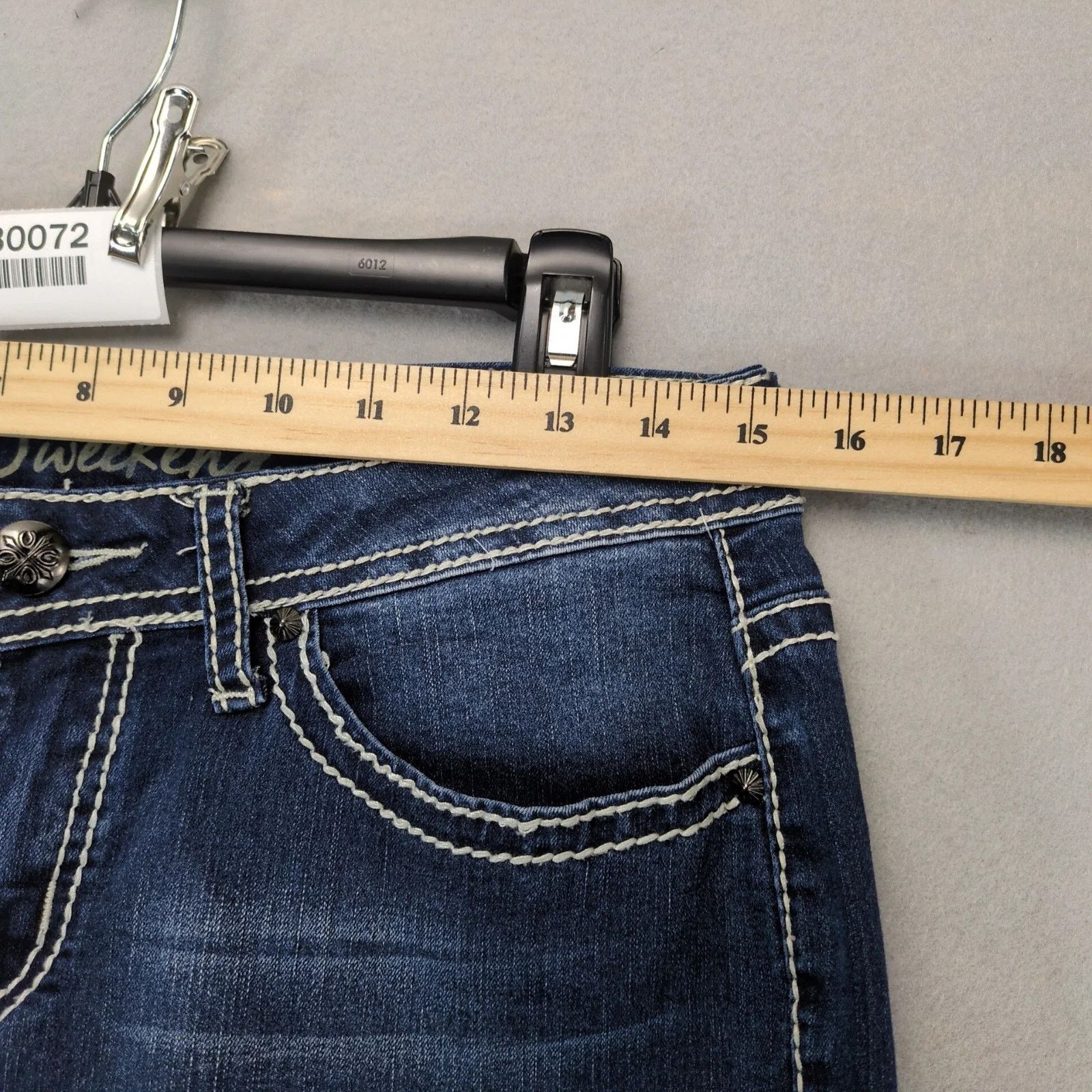 Other ND Weekend Embellished Crop Jeans Women's 6 Low Rise 30x23" Size 28" / US 6 / IT 42 - 4 Thumbnail