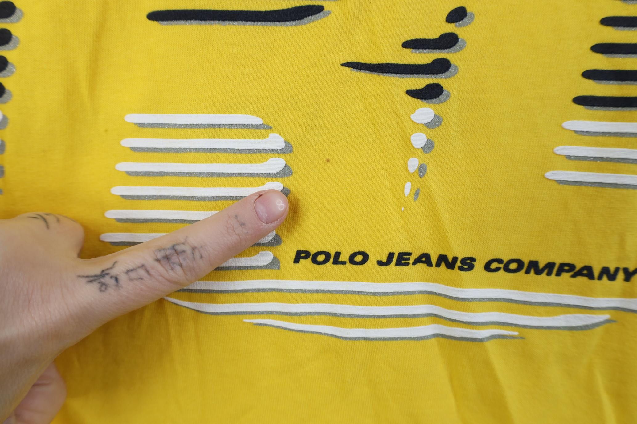 Polo Ralph Lauren Deadstock Vintage 90s Ralph Lauren Shadow Logo T-Shirt Size US L / EU 52-54 / 3 - 13 Thumbnail