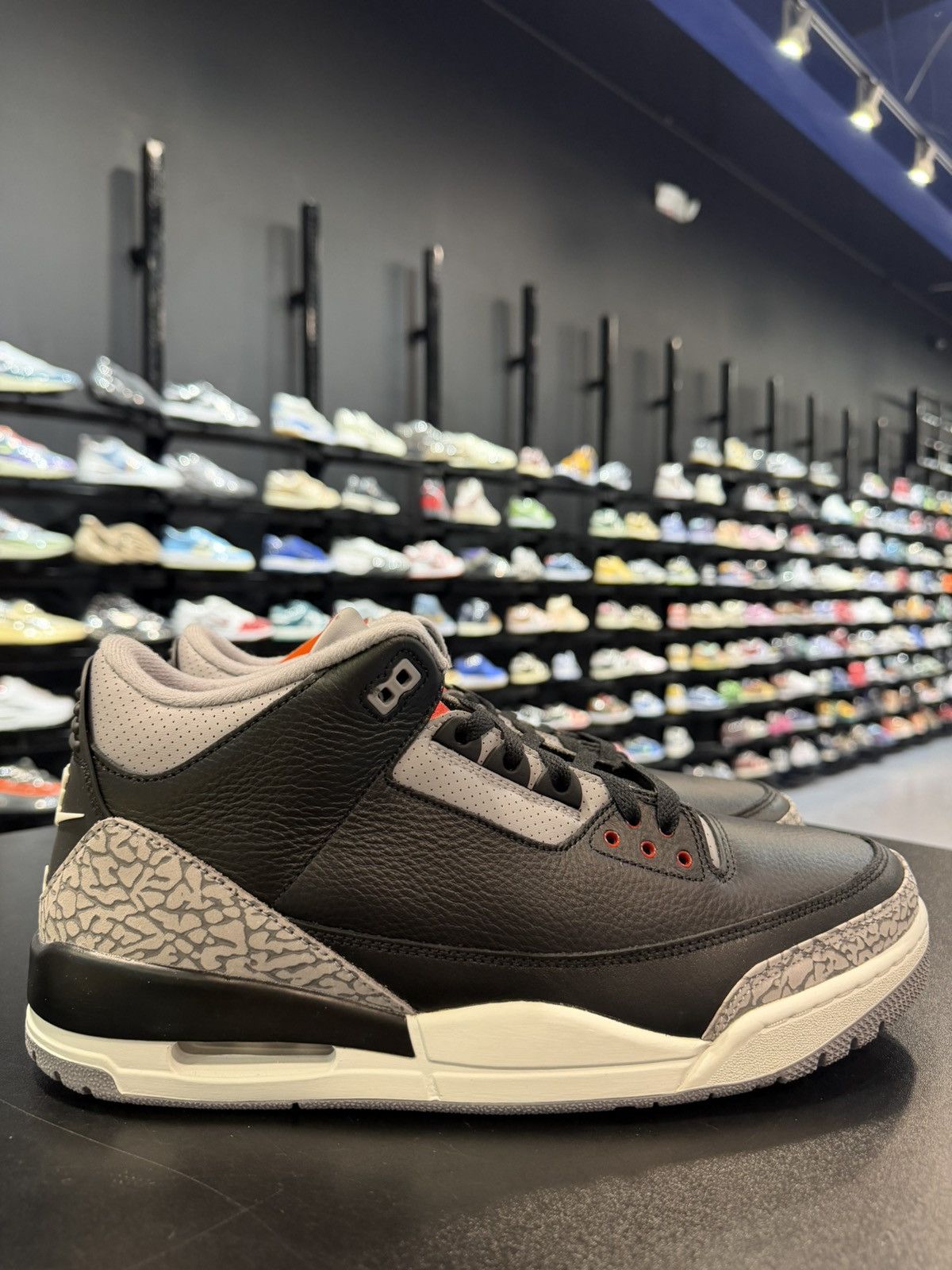 Jordan Brand Size 13 - Jordan 3 Retro Black Cement (2025) Size US 13 / EU 46 - 3 Thumbnail