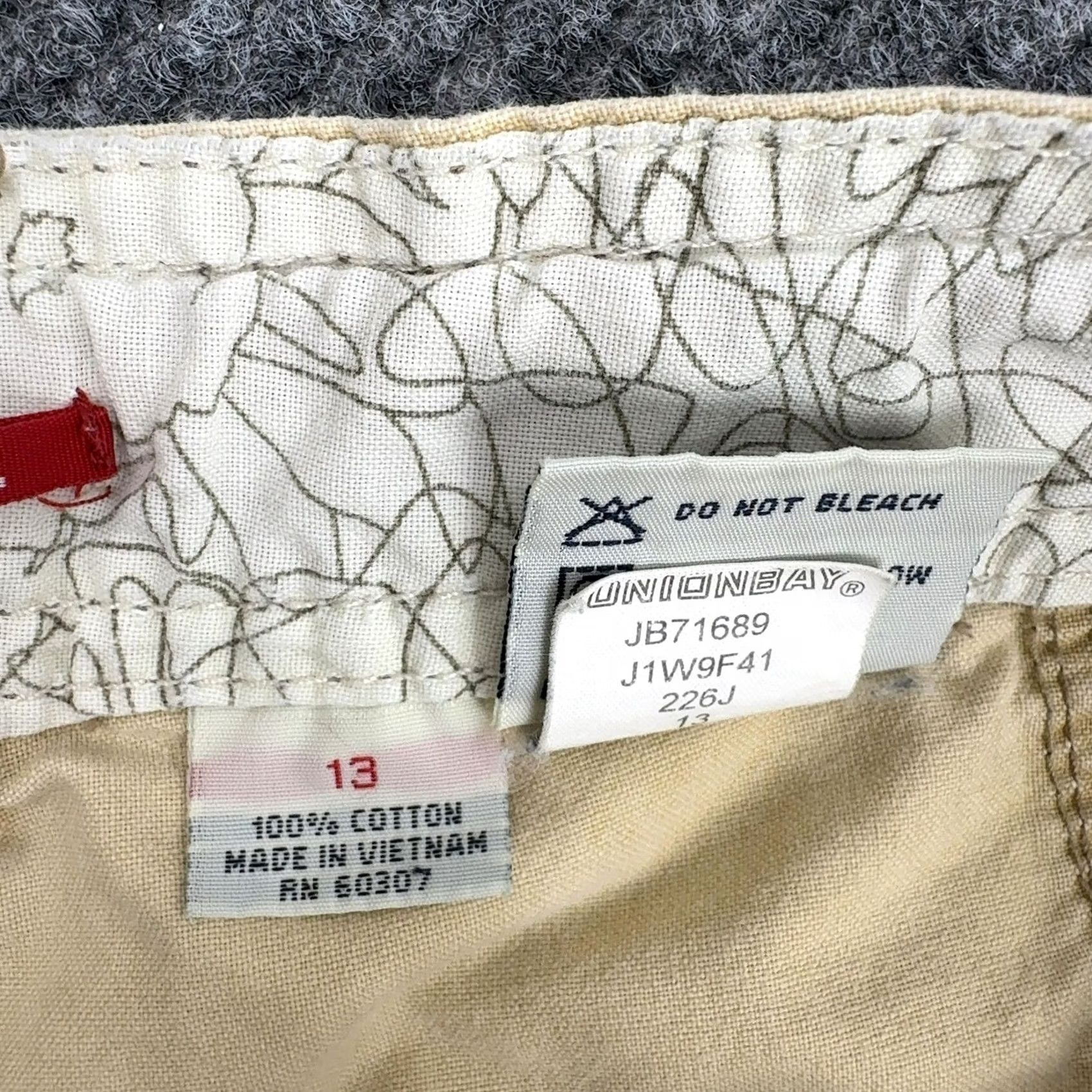 Vintage VINTAGE Unionbay Cargo Pants Womens 13 Tan Cotton Wide Leg Utility Y2K Grunge Skater Size 34" / US 12 / IT 48 - 6 Thumbnail