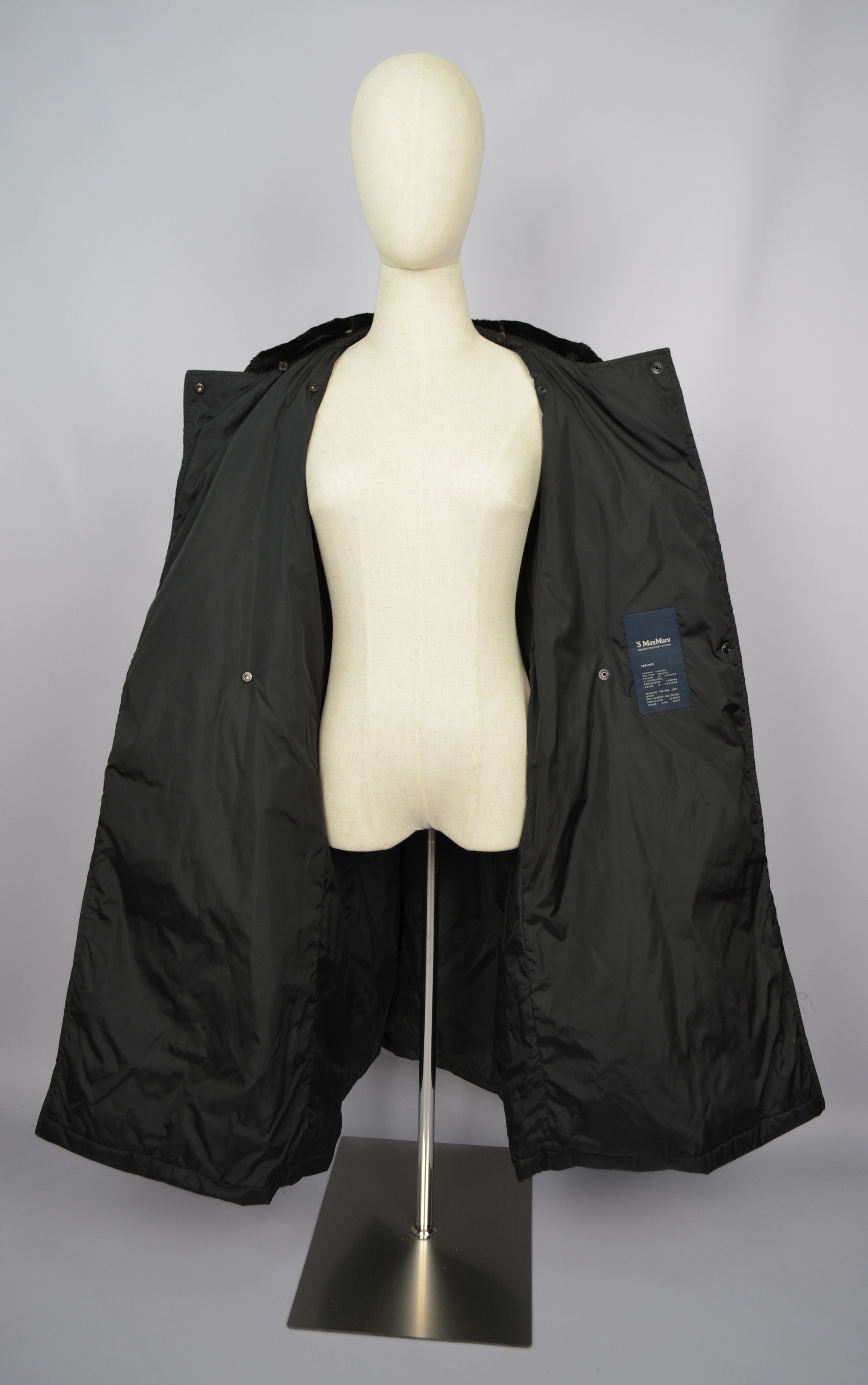 Designer × Max Mara Max Mara 'S Belted Teflon Jacket Coat Long Nutria Fur Size L Size L / US 10 / IT 46 - 17 Thumbnail