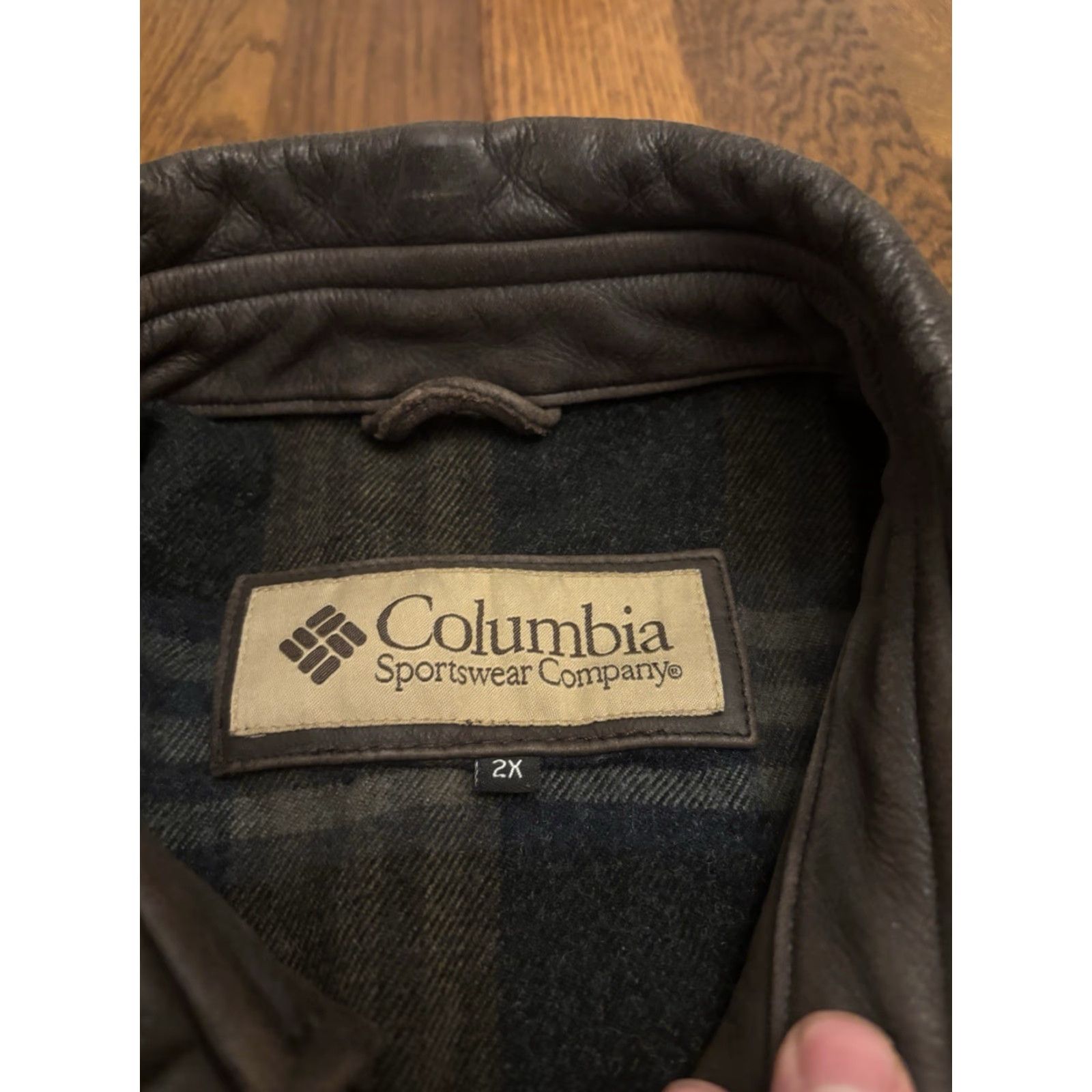Vintage VINTAGE Columbia Leather Bomber Jacket Brown Zip Front Pockets Lined Size XXL Mens Regular 2XL Brown Leather Bomber Jacket Size US XXL / EU 58 / 5 - 3 Thumbnail