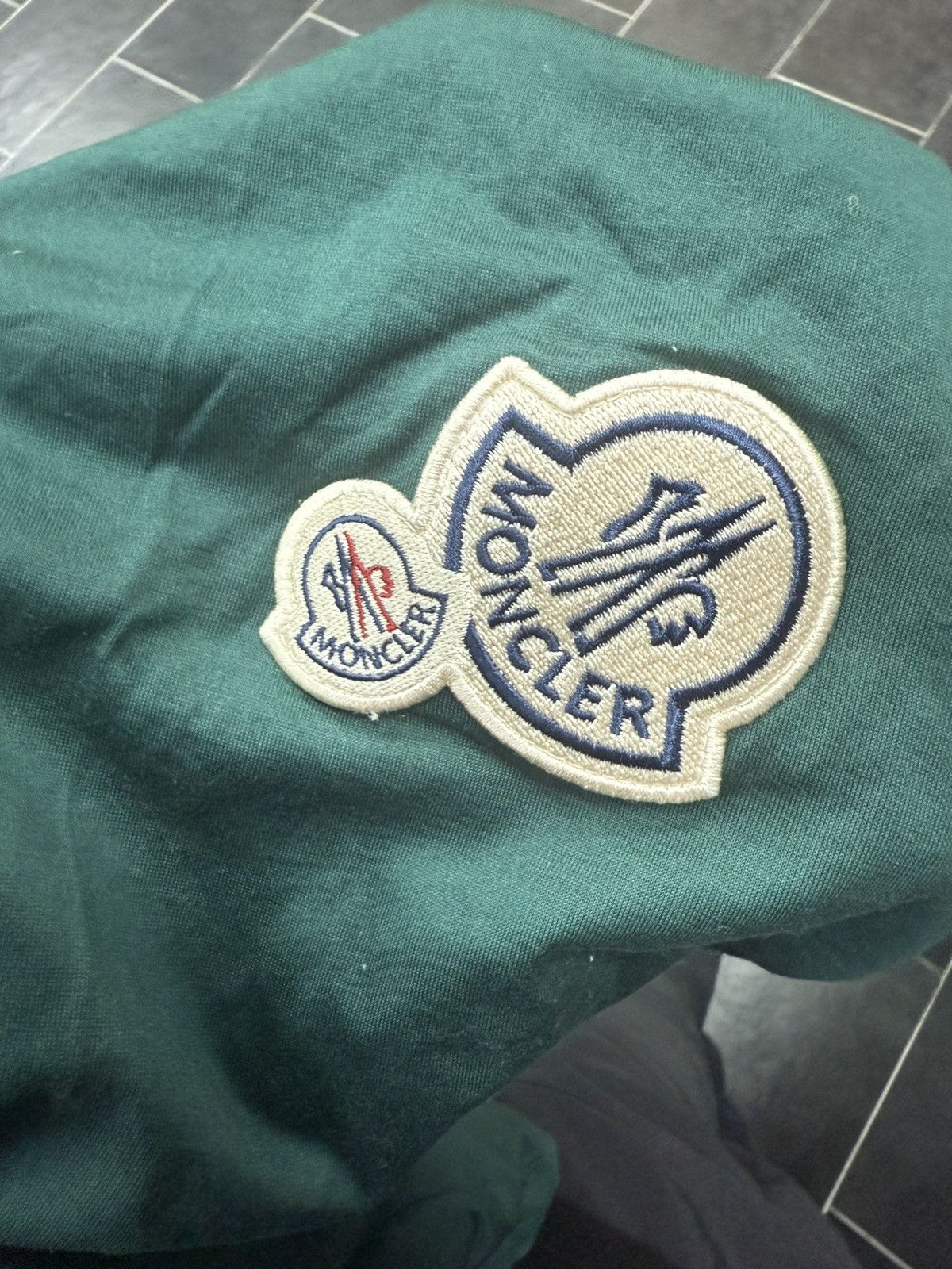 Moncler Moncler green Logo short sleeve t-shirt Size US S / EU 44-46 / 1 - 3 Thumbnail