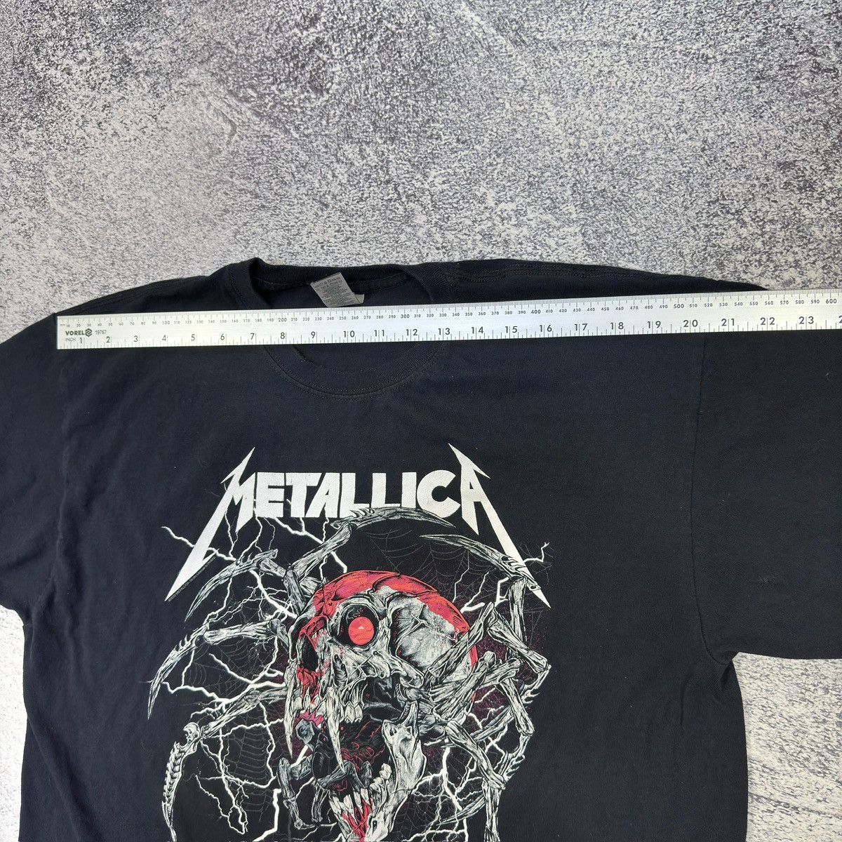Metallica Metallica Spider Dead Mens T-Shirt L-XL size Size US XL / EU 56 / 4 - 9 Thumbnail