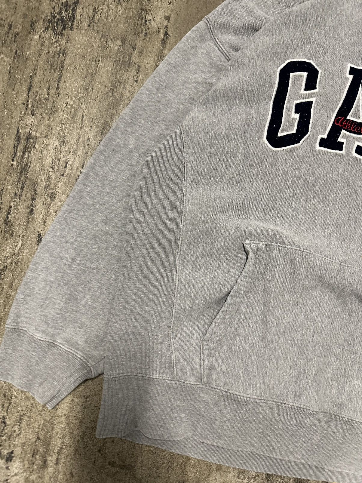 Gap × Vintage Vintage Nike gap spellout hoodie Size US M / EU 48-50 / 2 - 2 Thumbnail