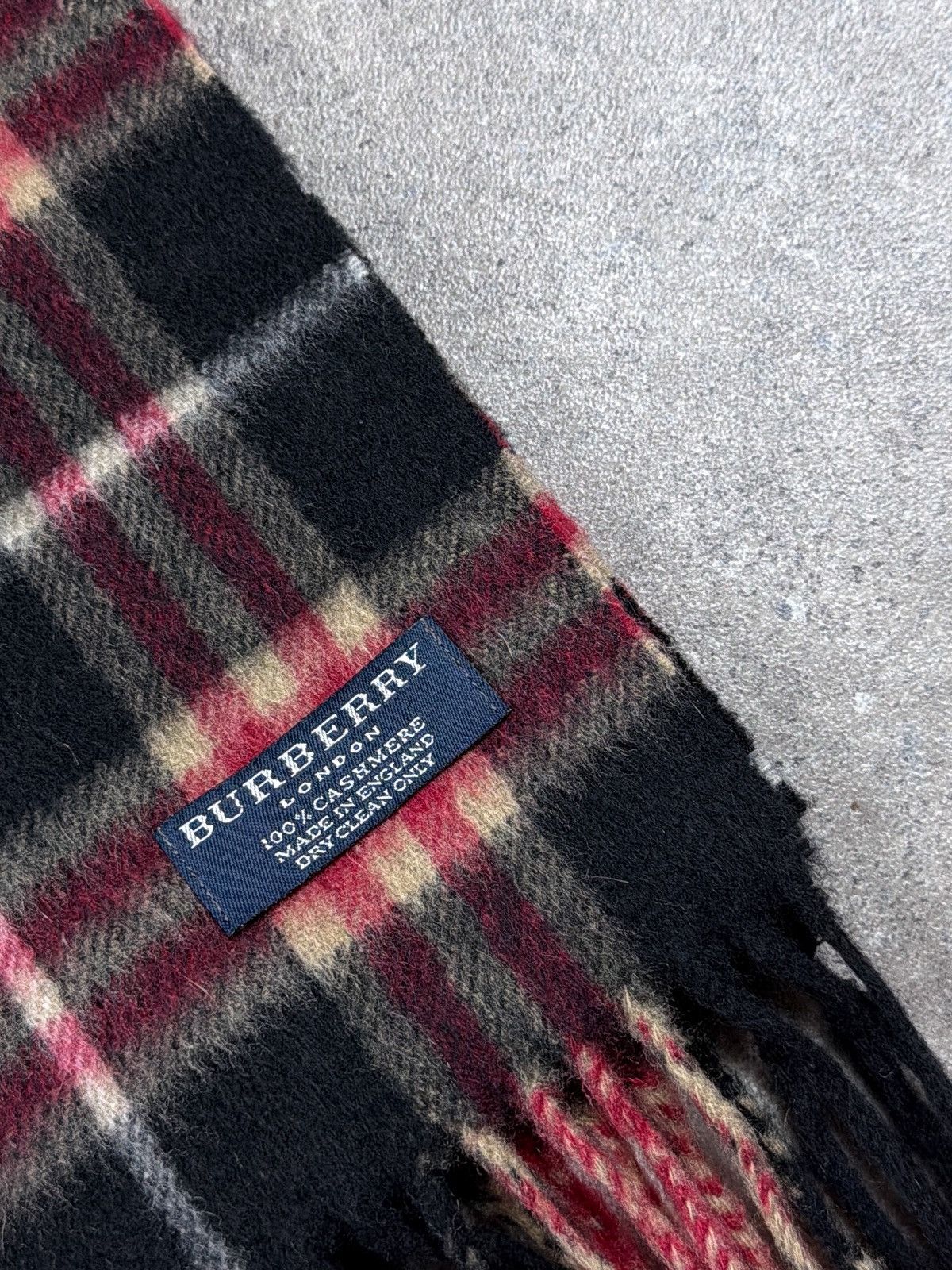 Burberry Burberry Scarf - Nova Check Cashmere luxury designer Size ONE SIZE - 3 Thumbnail