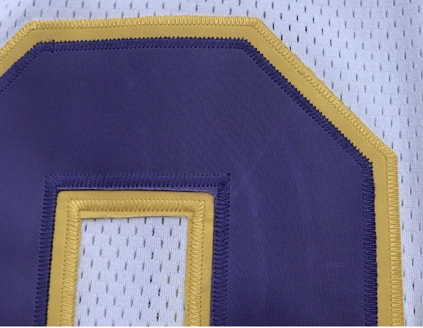 Reebok VTG Reebok Randy Moss MN Vikings Stitched Football Jersey Size US XXL / EU 58 / 5 - 11 Thumbnail