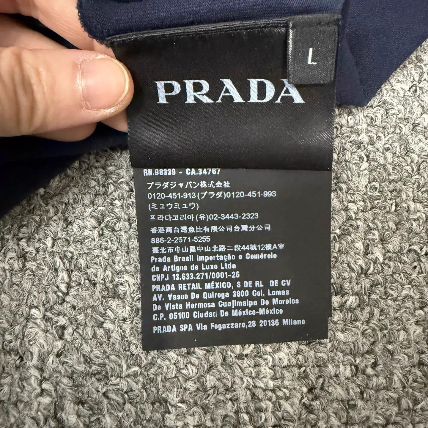 Prada Prada Navy Blue Pocket Logo Short Sleeve L 99 New Size L / US 10 / IT 46 - 4 Thumbnail