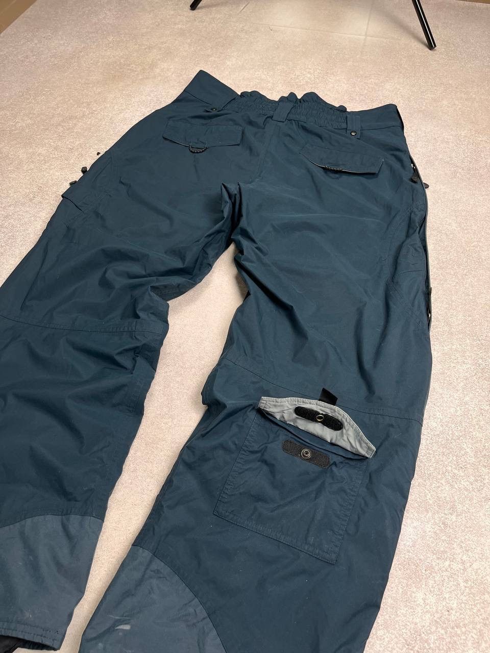Other Vintage Nike ACG Winter Ski Pants Outer Layer L Rare Size US 34 / EU 50 - 9 Thumbnail