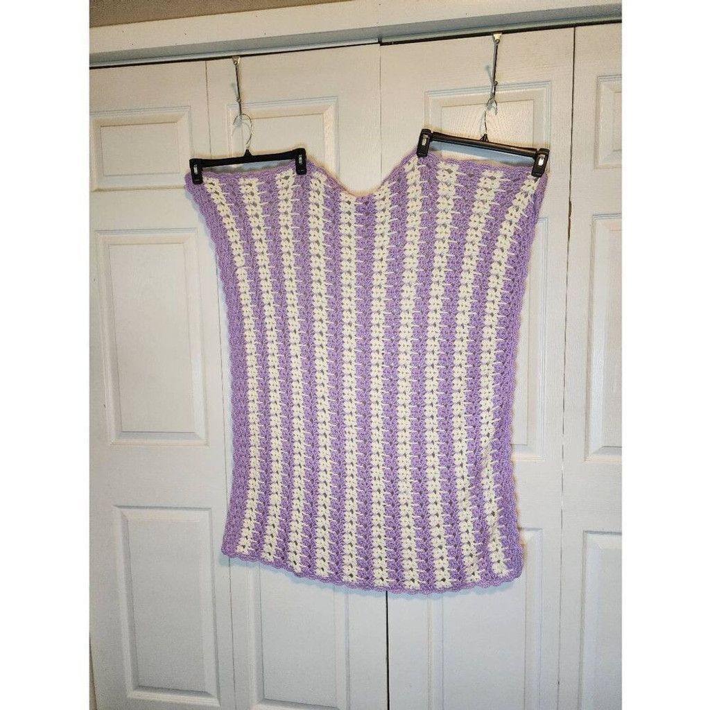 Homemade White and Purple Banket Size ONE SIZE - 2 Thumbnail