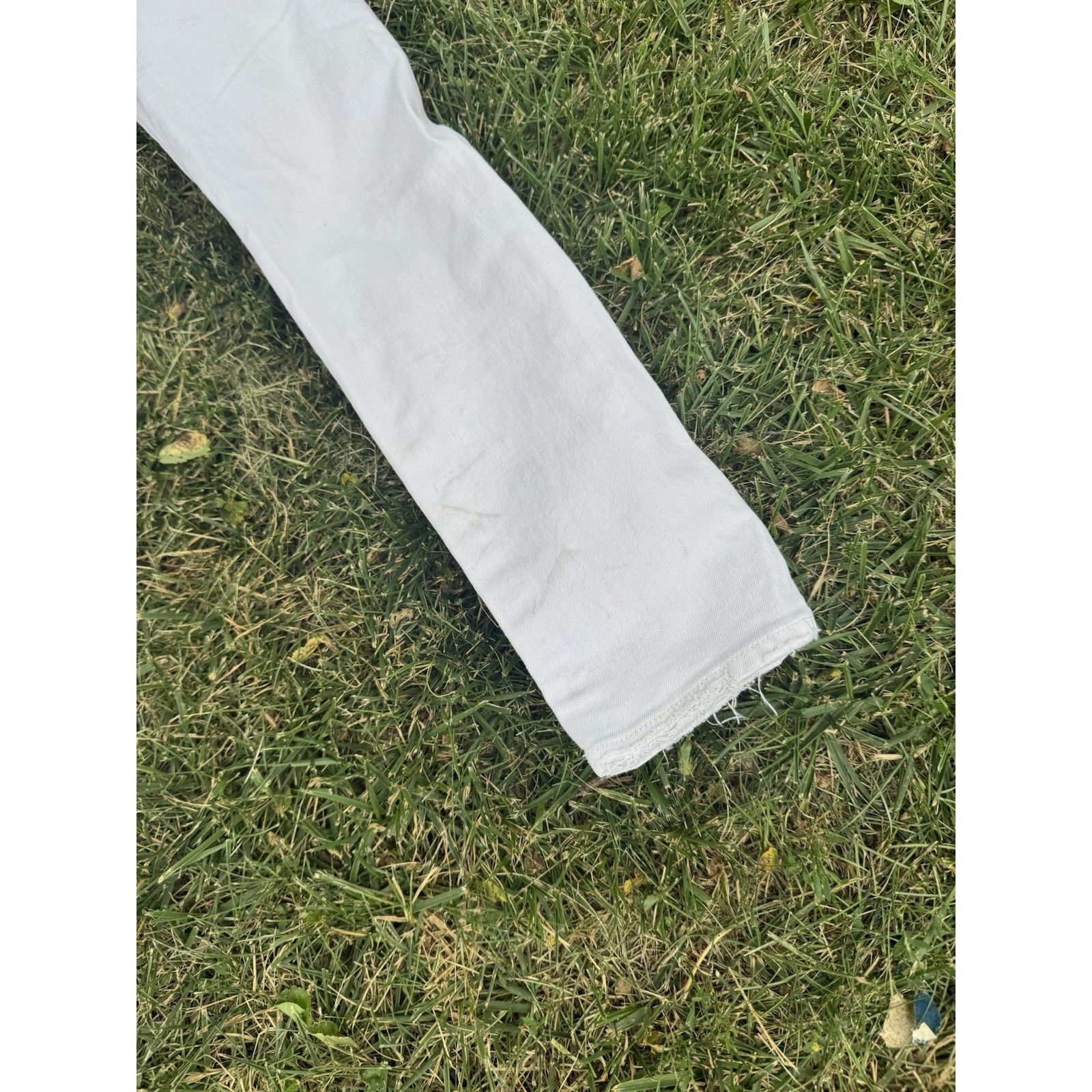 Purple Purple Brand Jeans White Size 31 Slim Fit LowRiseWithSlimLeg Size US 31 - 13 Thumbnail