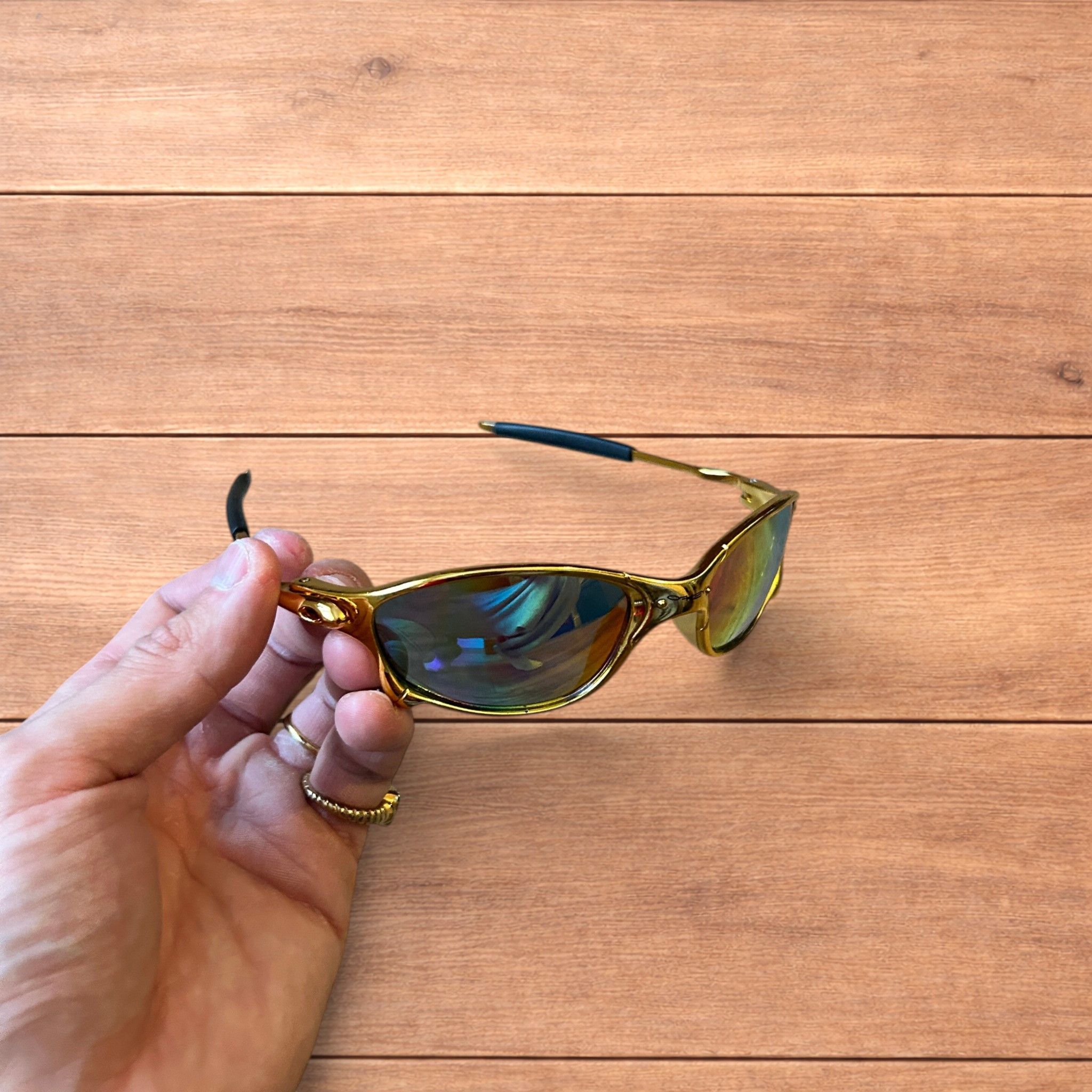 Japanese Brand Metal frame sunglasses in gold w. multicolour rainbow lens. Size ONE SIZE - 2 Thumbnail