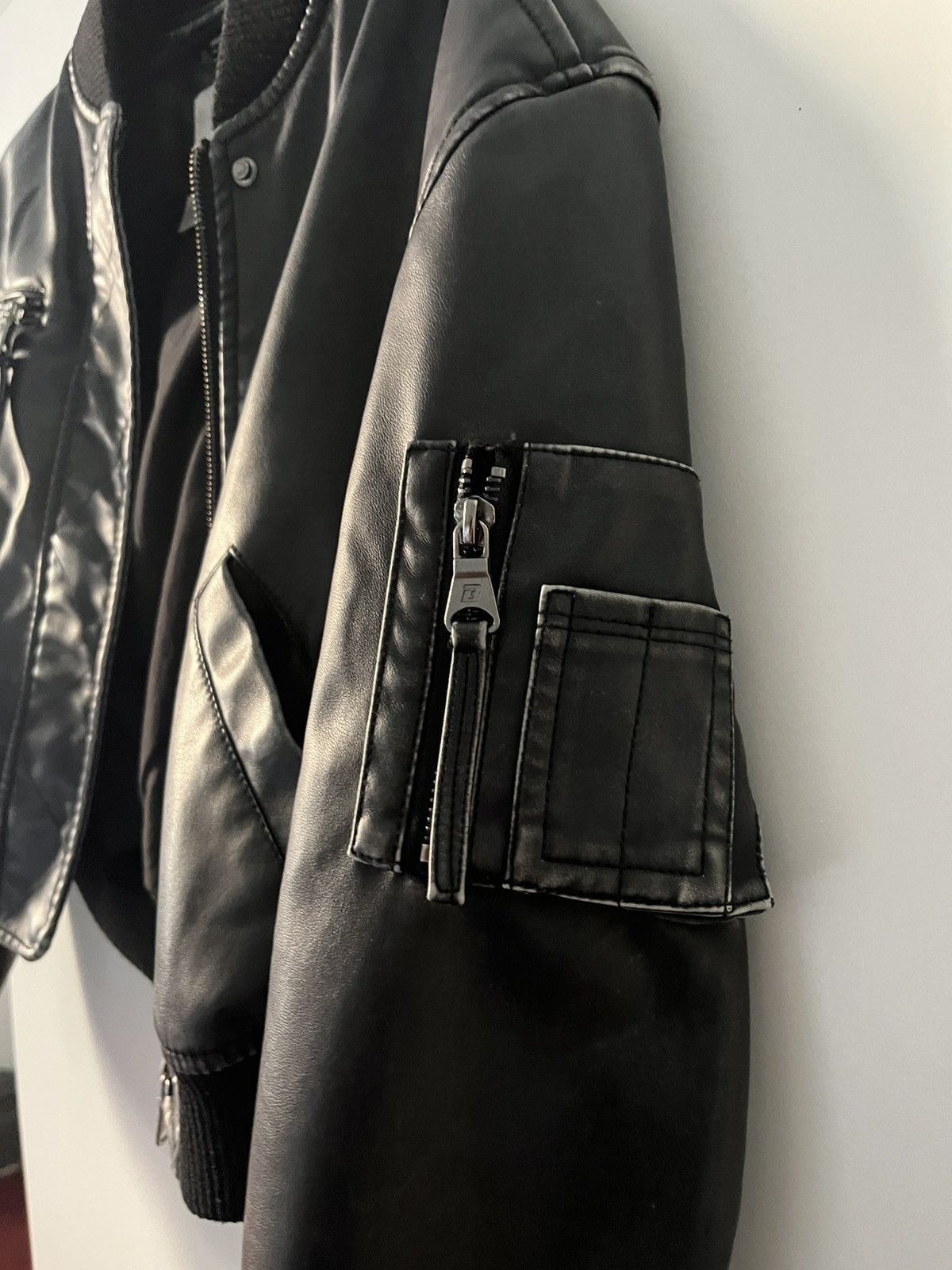 Bershka cropped leather jacket Size XS / US 0-2 / IT 36-38 - 5 Thumbnail