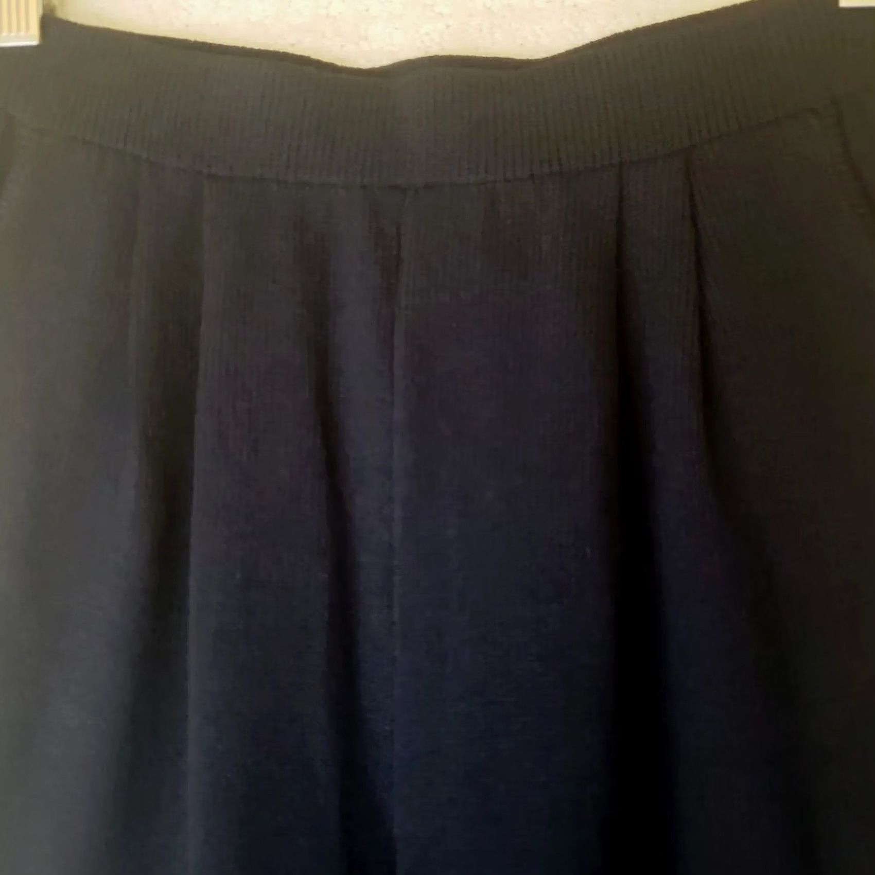 Asics VINTAGE? No. St John Basics Womens Dress Pants Navy Knit Wool Wide-Leg Pleated Front Pockets Pull On Size 8 SS? Size M / US 6-8 / IT 42-44 - 6 Thumbnail