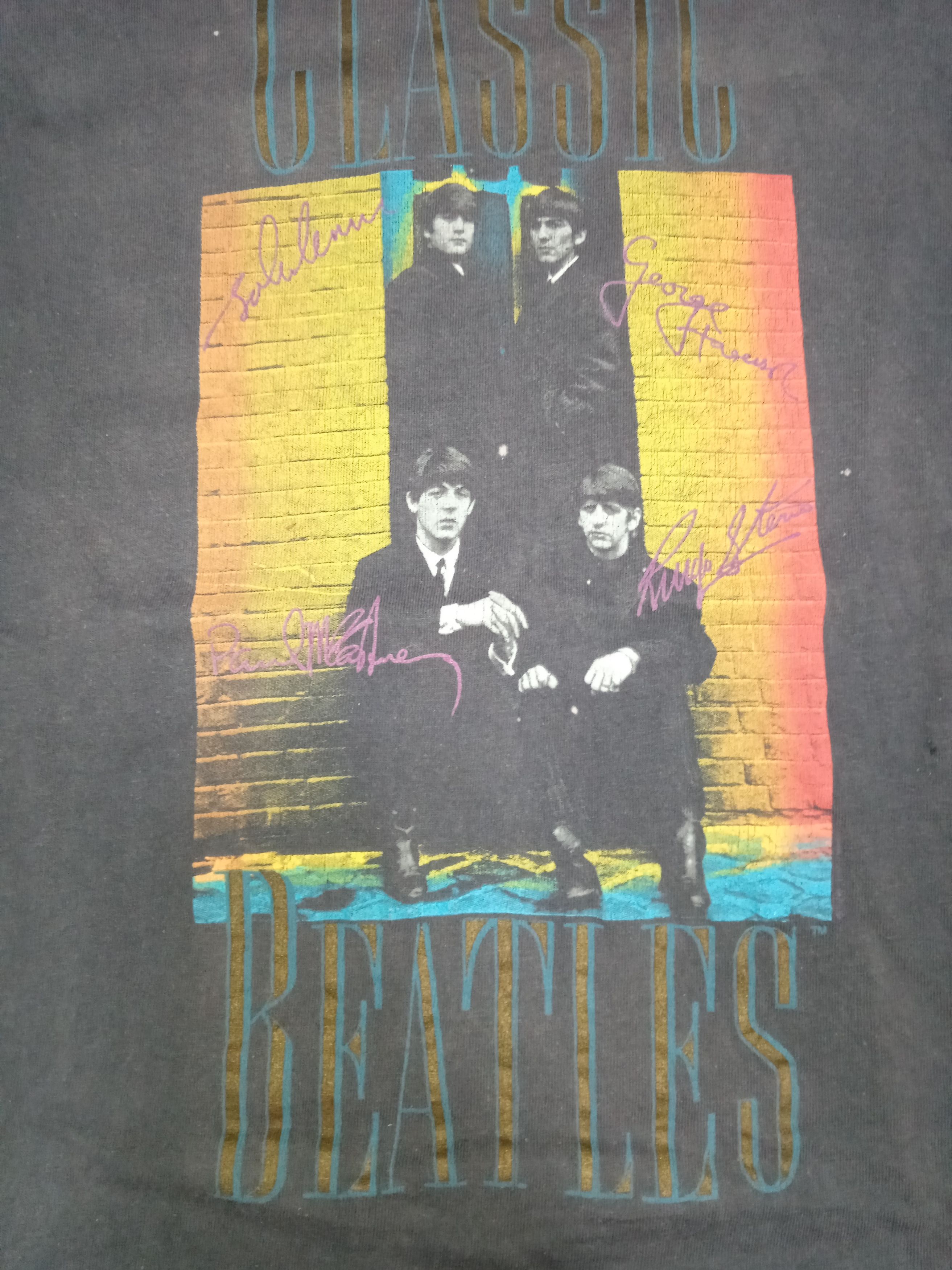 Vintage Vintage Distressed 90s The Beatles T Shirt Size US XL / EU 56 / 4 - 4 Thumbnail