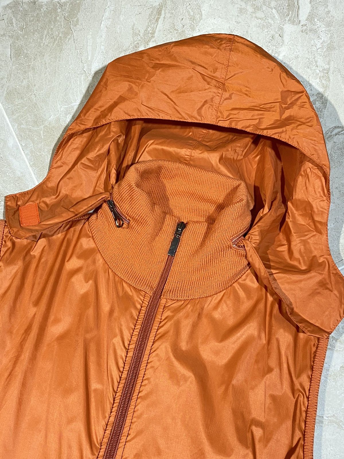 Moncler × Vintage Vintage Moncler Orange Nylon Knit Vest Size L / US 10 / IT 46 - 8 Thumbnail