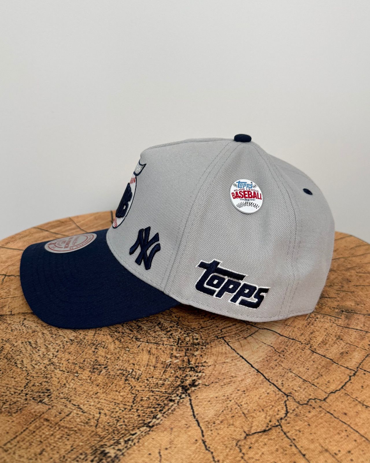 Mitchell & Ness Mitchell & Ness x Topps New York Yankees MLB Snapback Hat Size ONE SIZE - 6 Thumbnail
