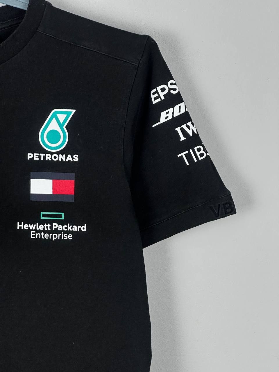 Formula 1 F1 Mercedes-Benz AMG Petronas Team T Shirt Size US S / EU 44-46 / 1 - 4 Thumbnail